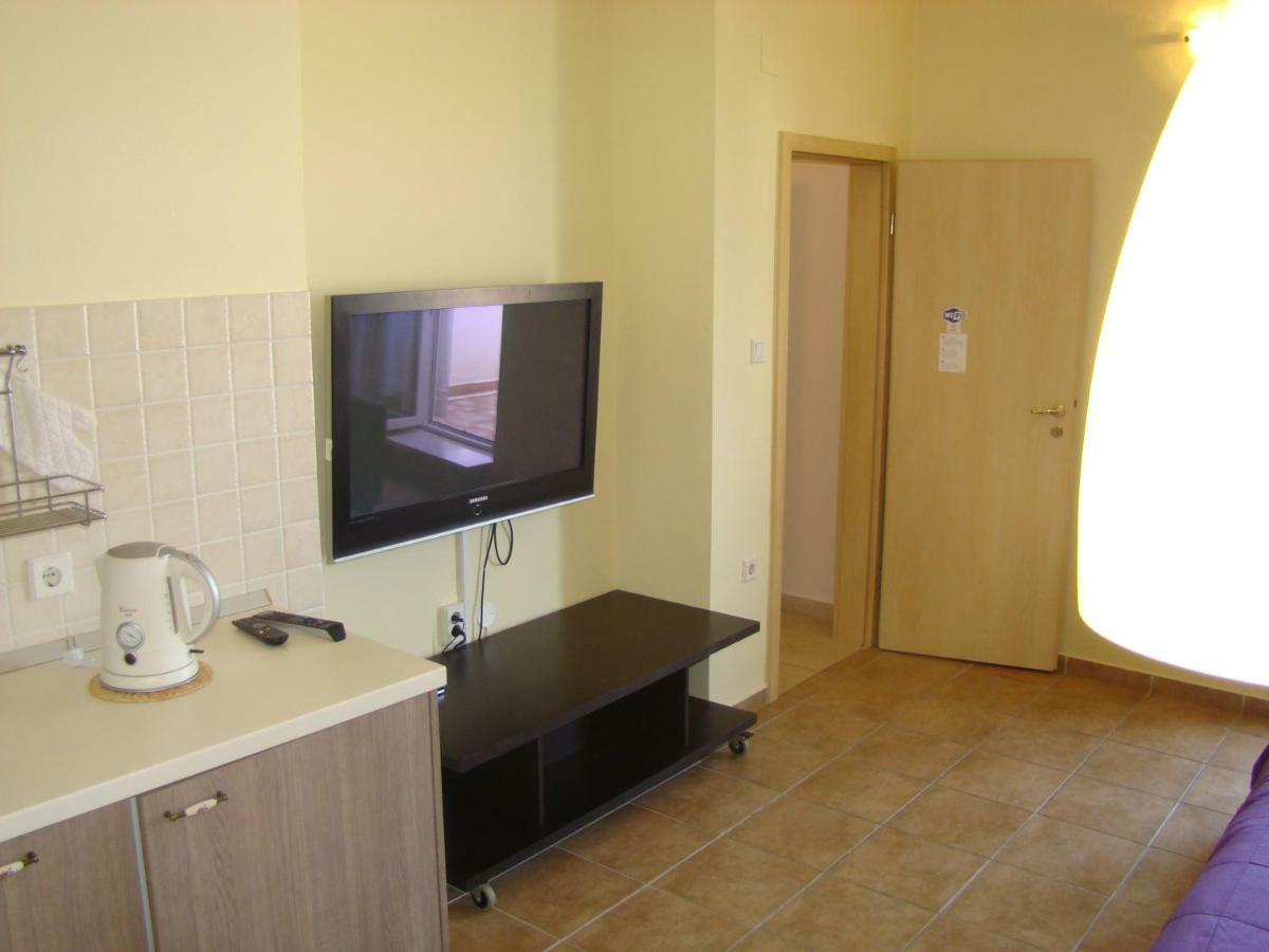 Apartments Ada Тучепи Экстерьер фото